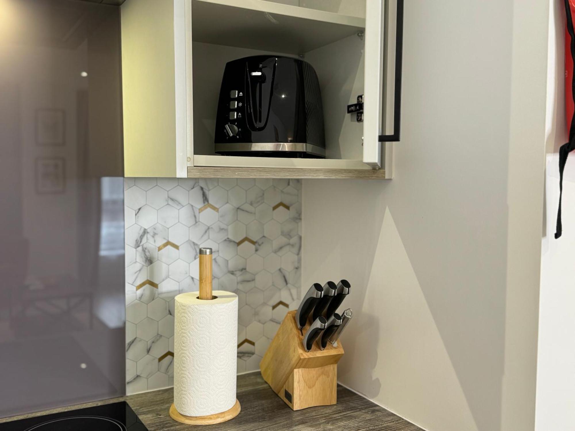 Modern One-Bedroom Apartment Swindon Luaran gambar