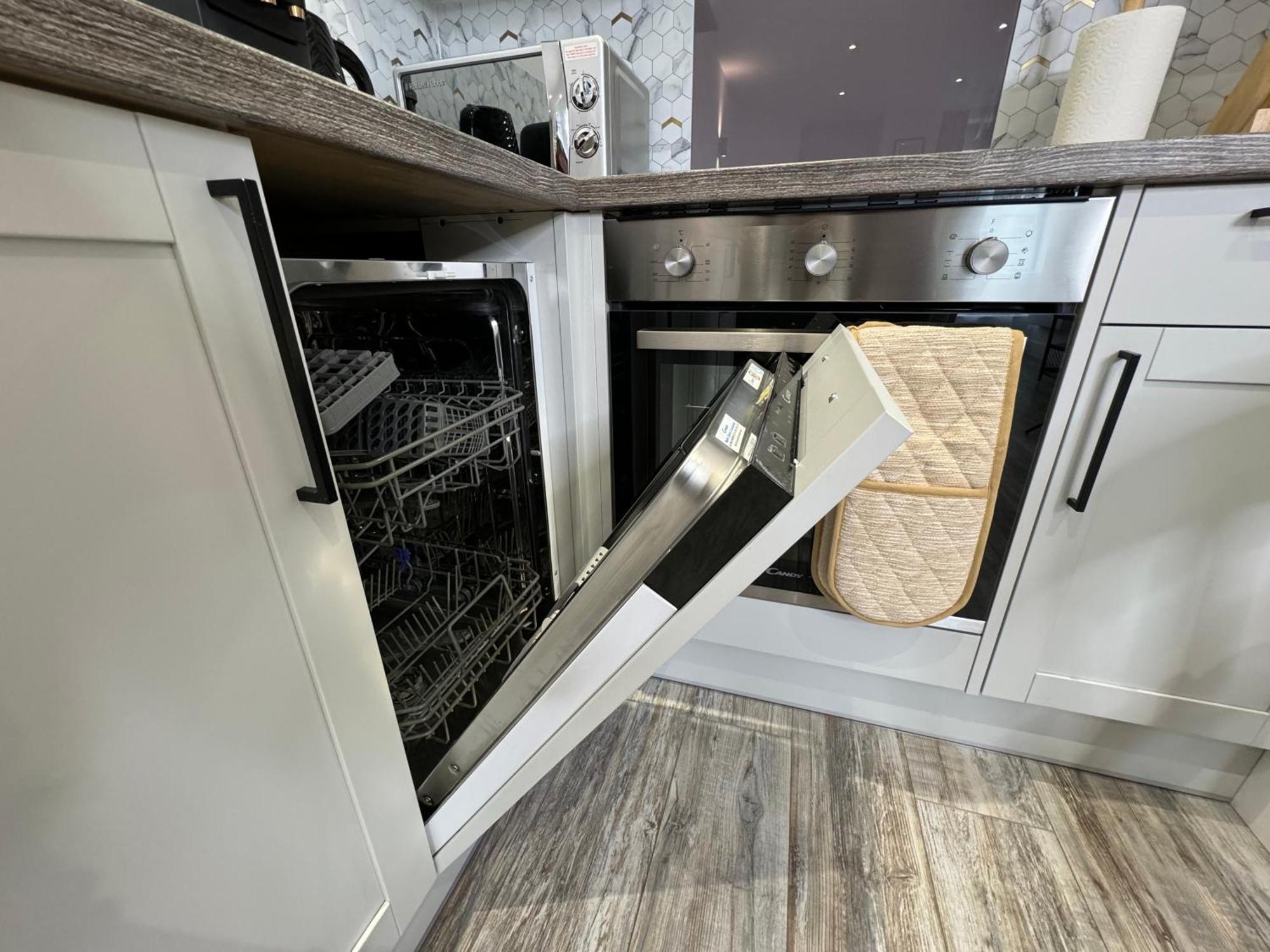 Modern One-Bedroom Apartment Swindon Luaran gambar
