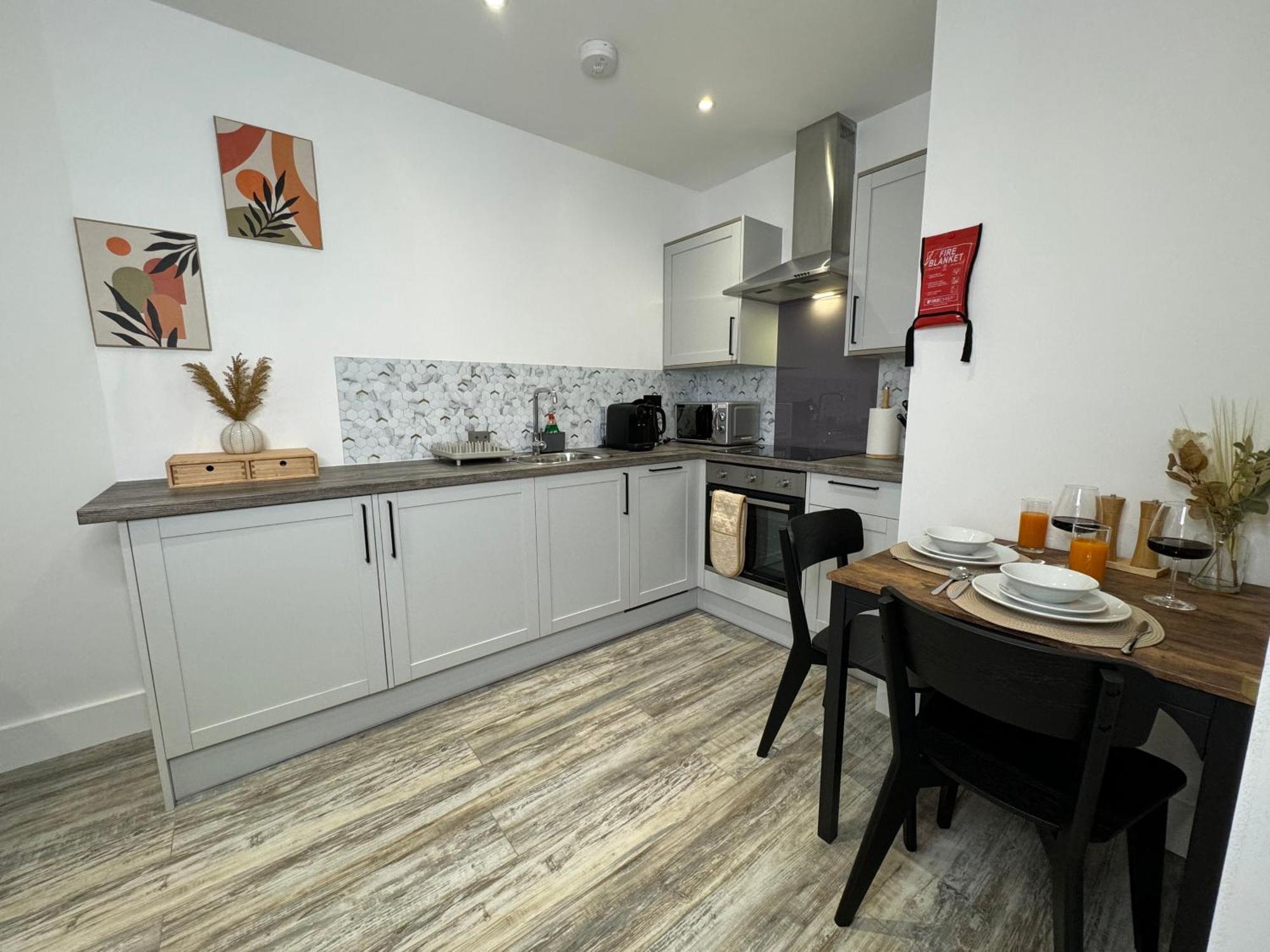 Modern One-Bedroom Apartment Swindon Luaran gambar